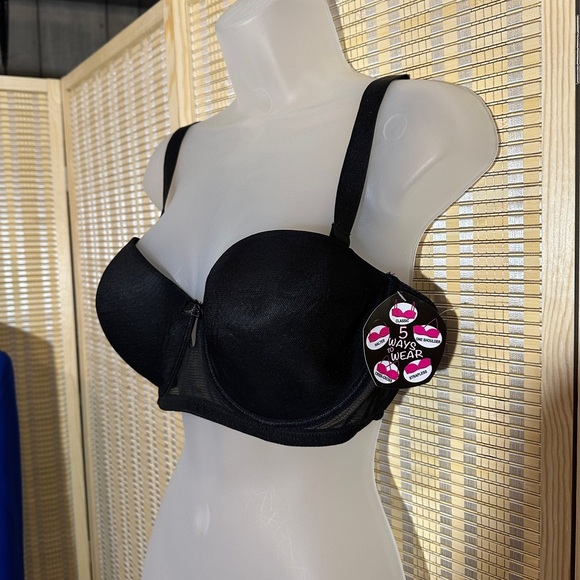 Black Fuschia by Secret Lace 5 Way Convertible Bra Black Mesh 42D NWT - Picture 4 of 13